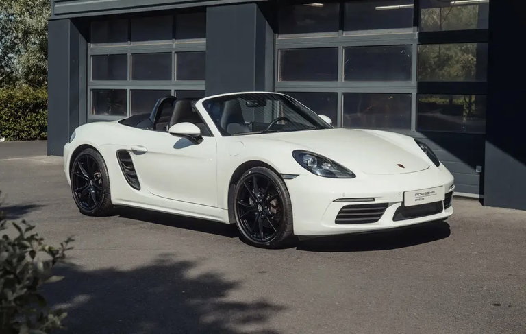 Porsche 718 Boxster