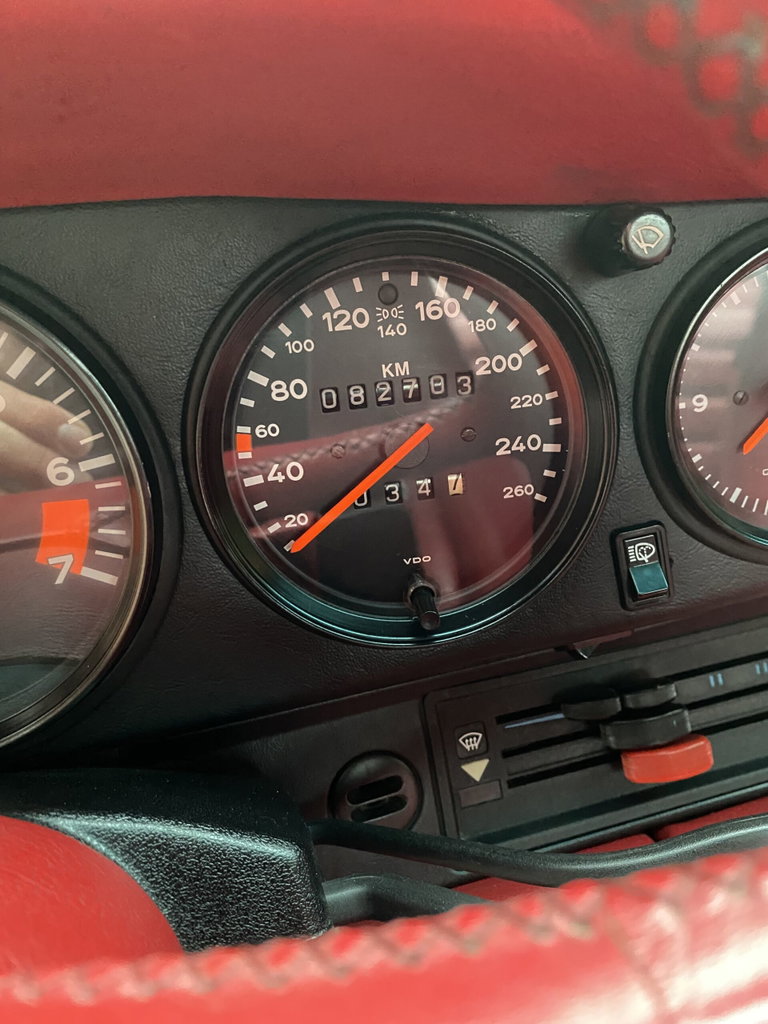 Porsche 911 Carrera 3.2