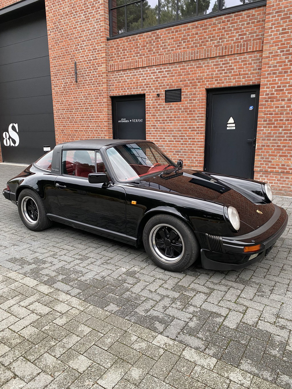 Porsche 911 Carrera 3.2