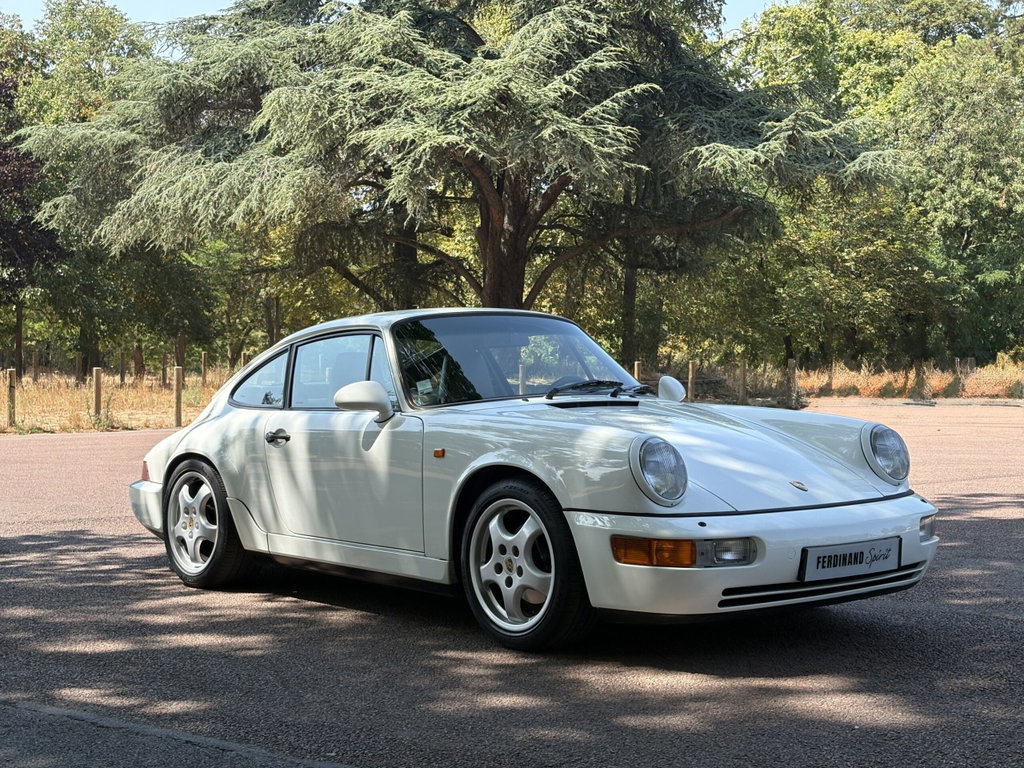 Porsche 964 Carrera 4