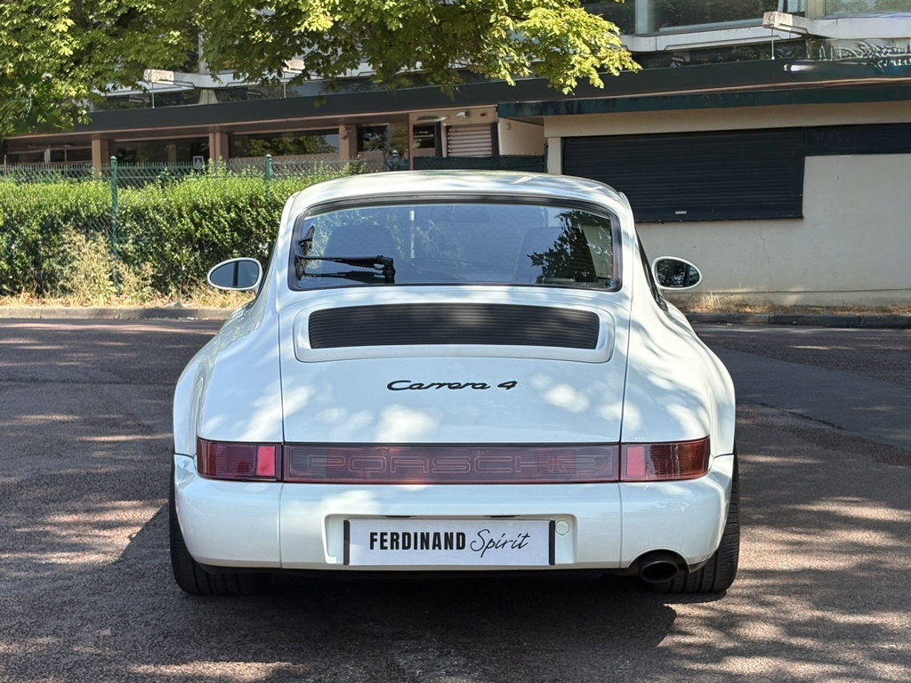 Porsche 964 Carrera 4