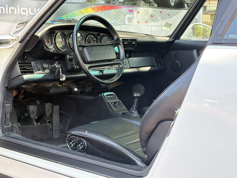 Porsche 964 Carrera 4