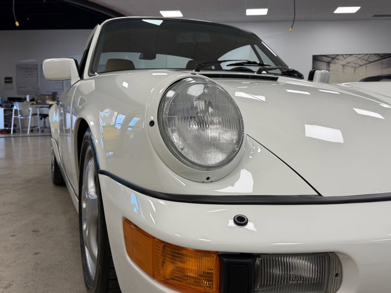 Porsche 964 Carrera 4
