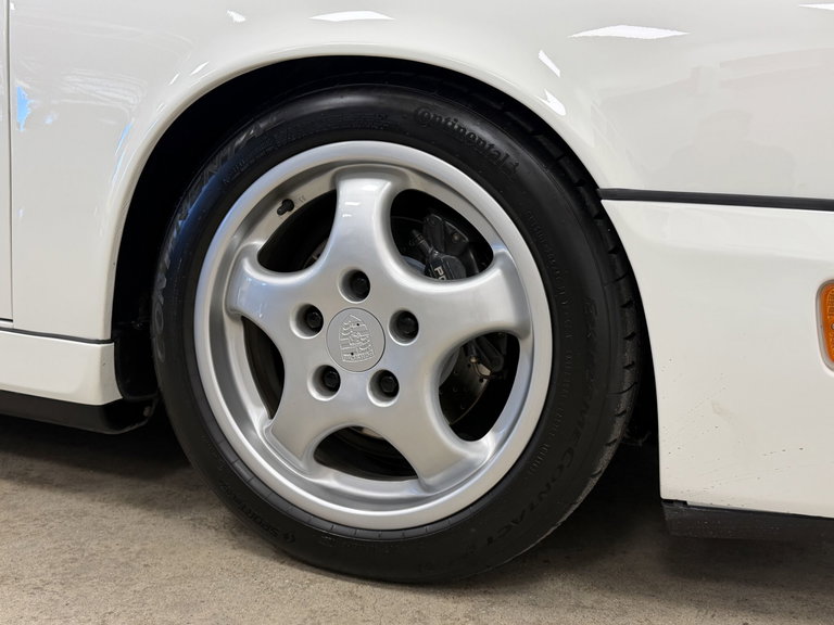Porsche 964 Carrera 4
