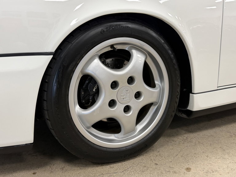 Porsche 964 Carrera 4