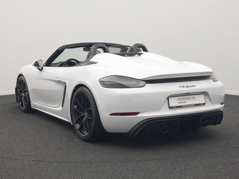 Porsche 718 Spyder