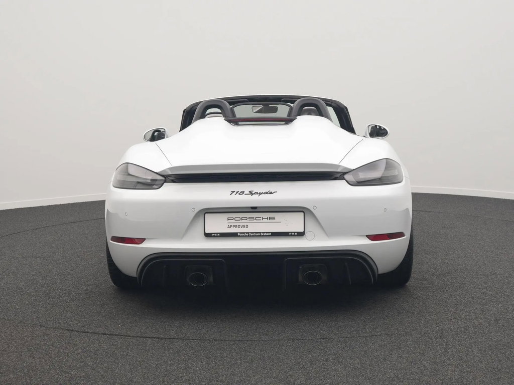 Porsche 718 Spyder
