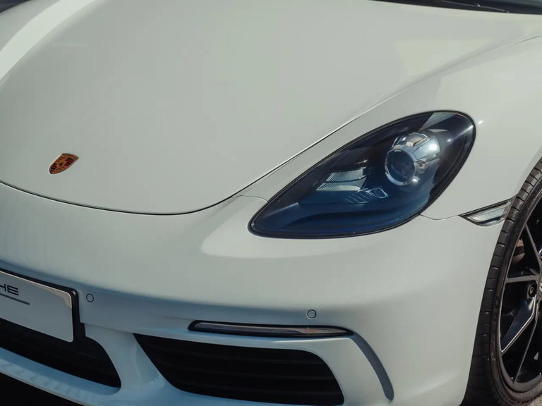 Porsche 718 Boxster