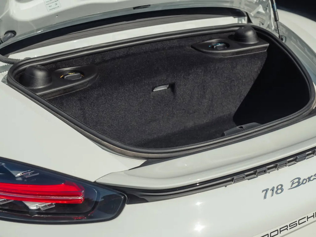 Porsche 718 Boxster