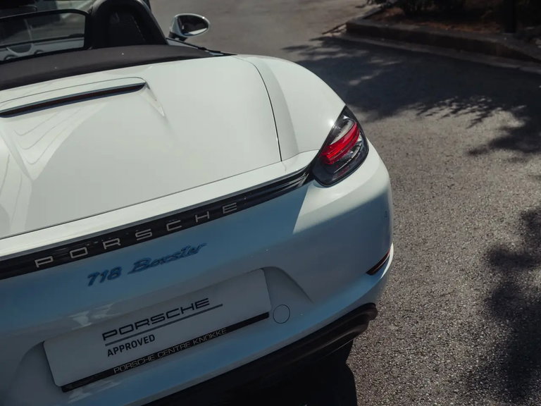 Porsche 718 Boxster
