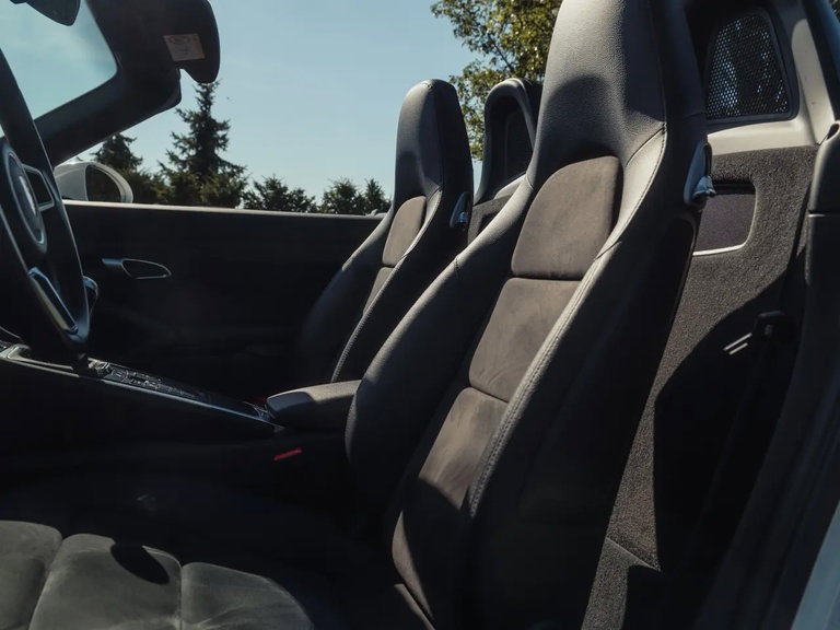 Porsche 718 Boxster