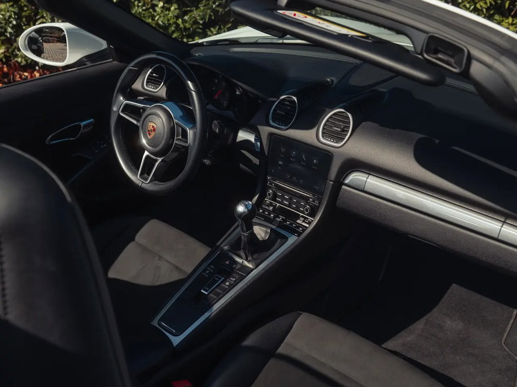 Porsche 718 Boxster