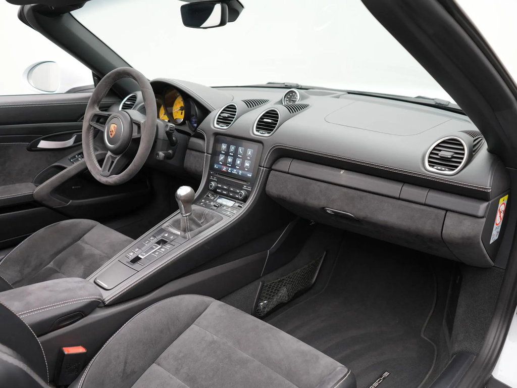 Porsche 718 Spyder