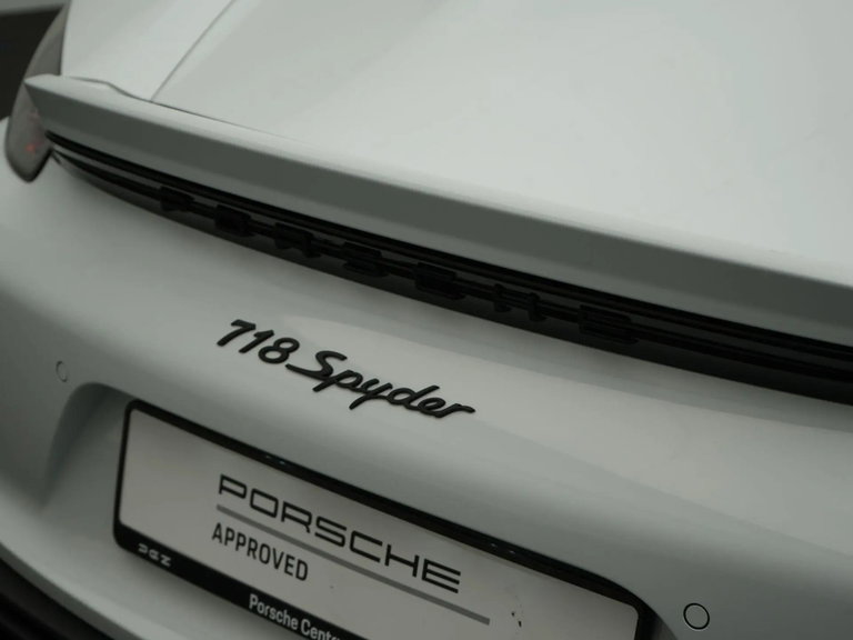 Porsche 718 Spyder