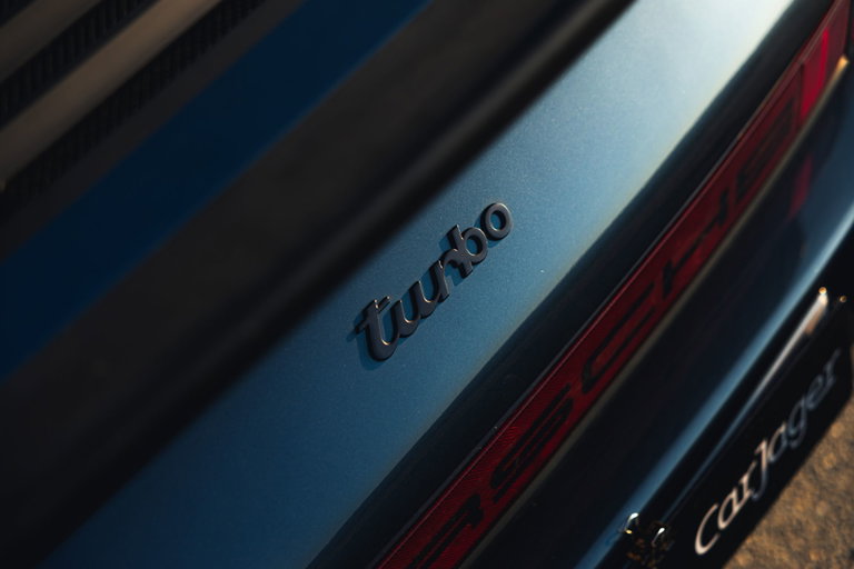 Porsche 911 Turbo 3.3