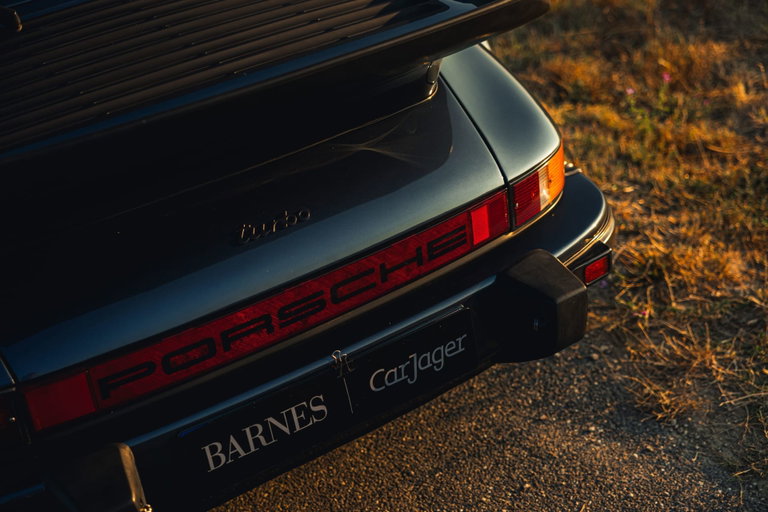 Porsche 911 Turbo 3.3