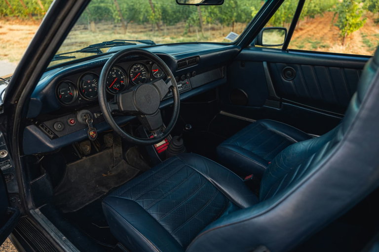 Porsche 911 Turbo 3.3