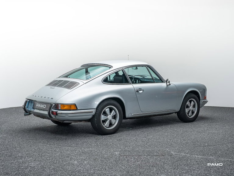 Porsche 911 T