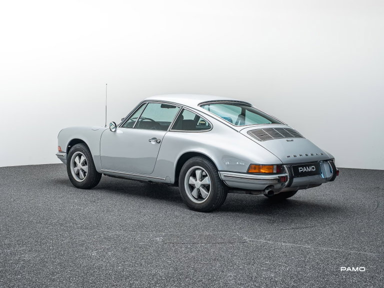 Porsche 911 T
