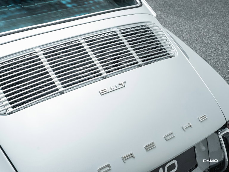 Porsche 911 T