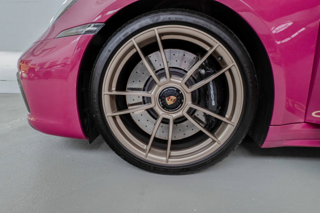Porsche 992 Carrera GTS
