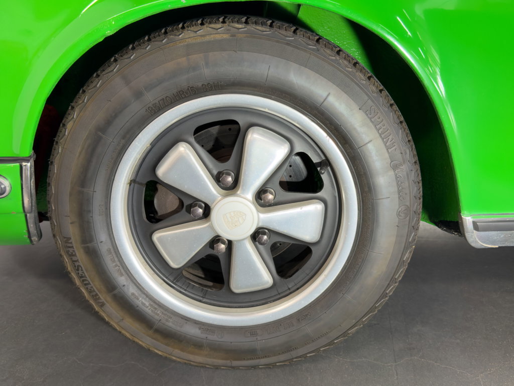 Porsche 911 T