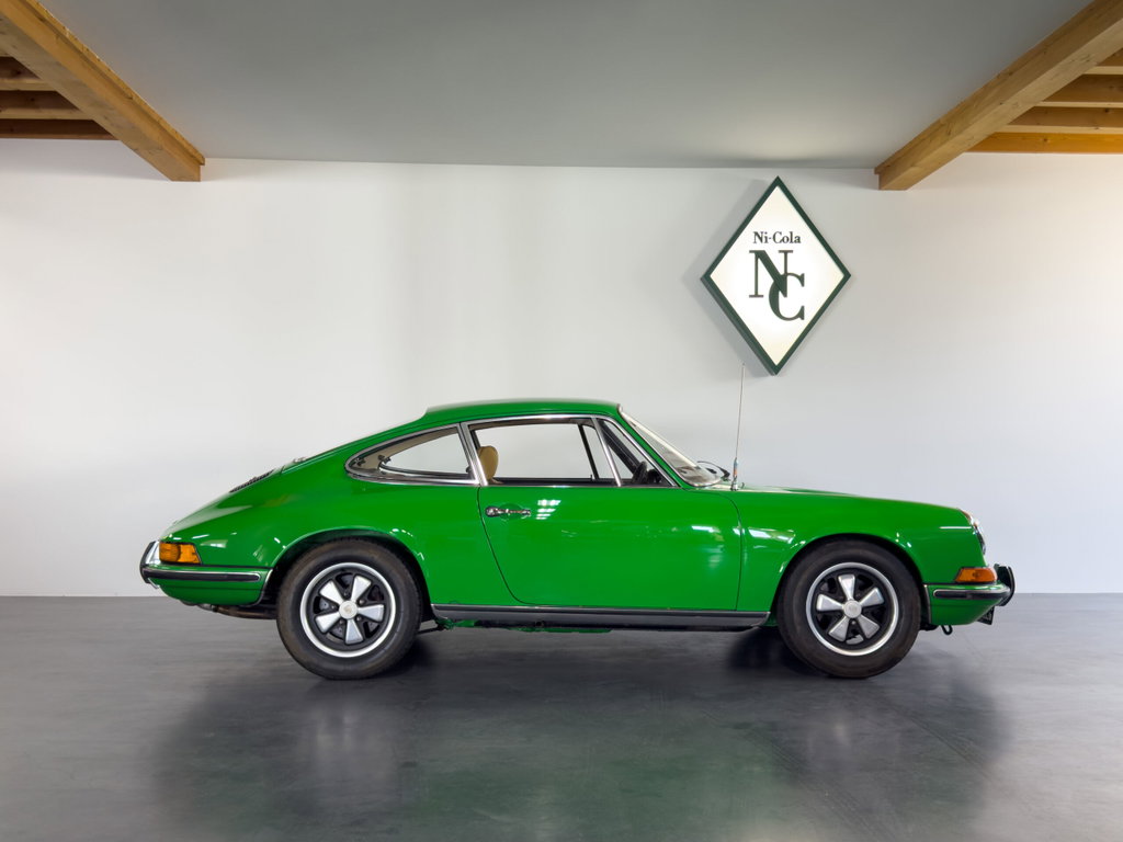 Porsche 911 T