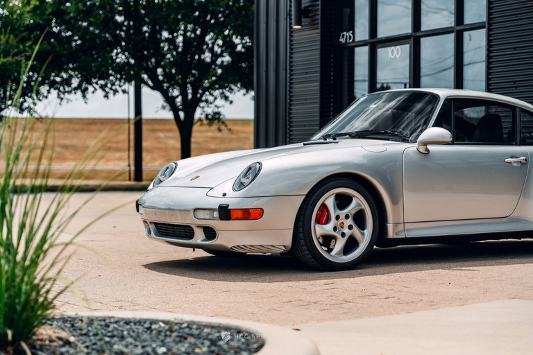 Porsche 993 Carrera 4S