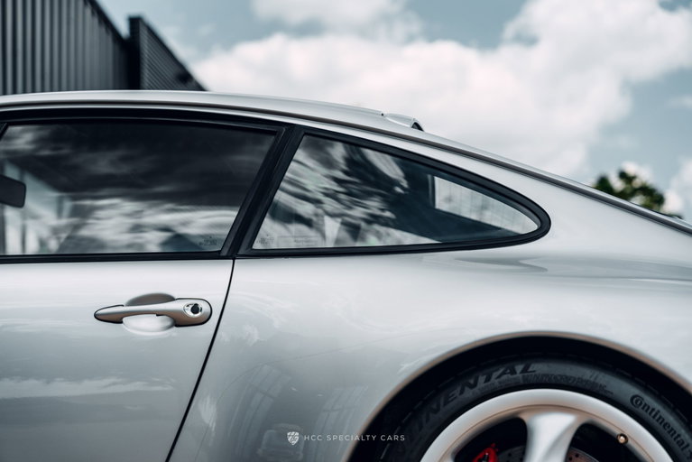 Porsche 993 Carrera 4S