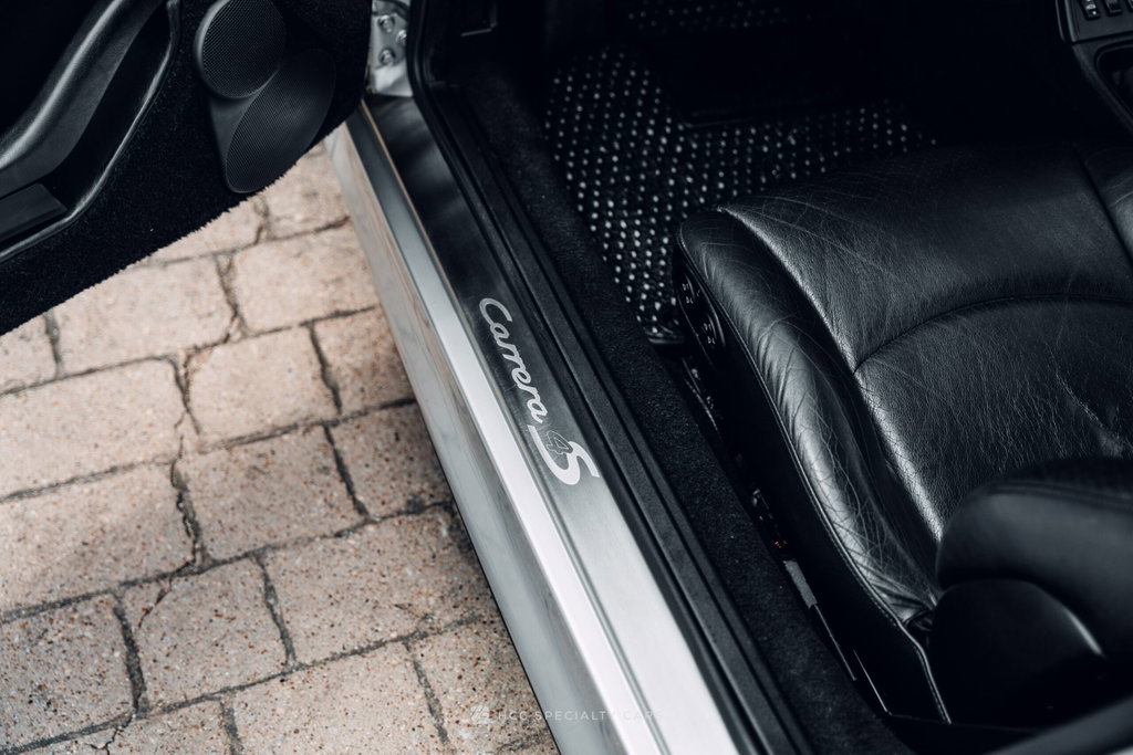 Porsche 993 Carrera 4S