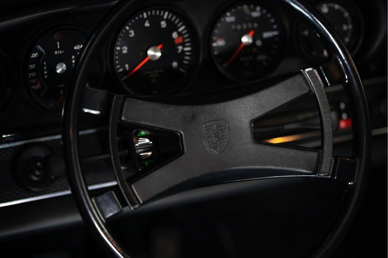 Porsche 911 T