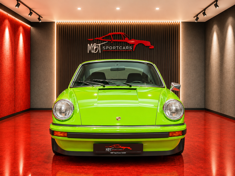Porsche 911 Carrera 2.7