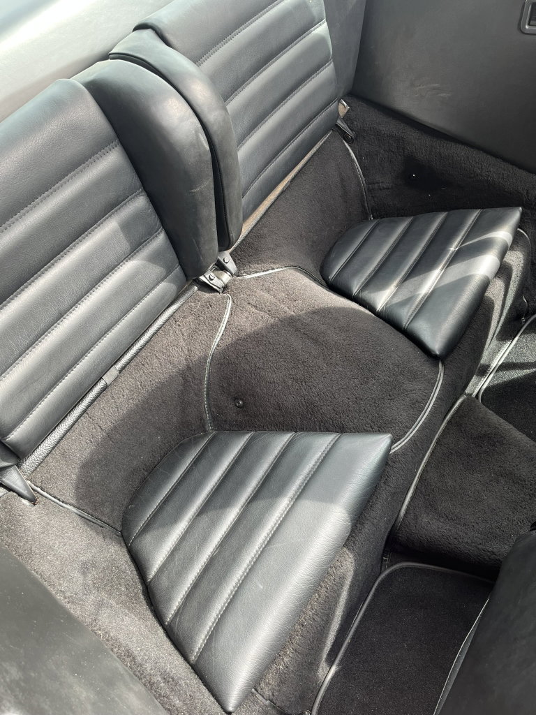 Porsche 911 Carrera 3.2 (KAT)