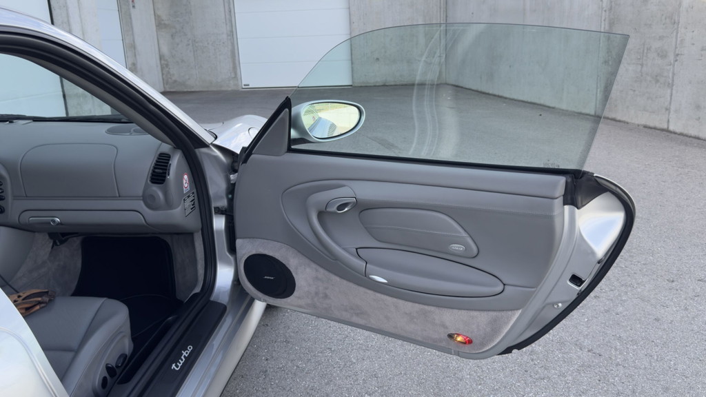 Porsche 996 Turbo