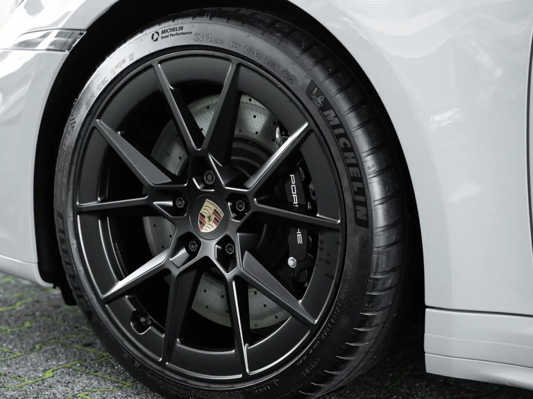 Porsche 992.2 Targa 4S
