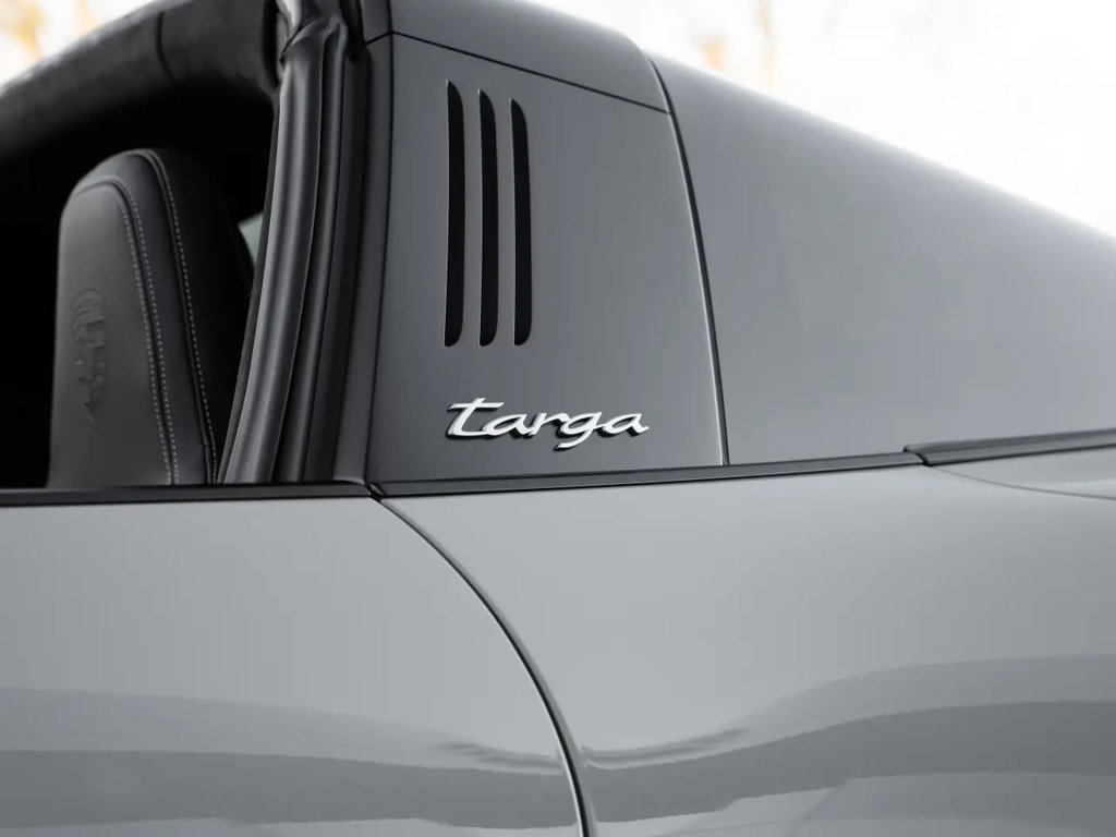 Porsche 992.2 Targa 4S