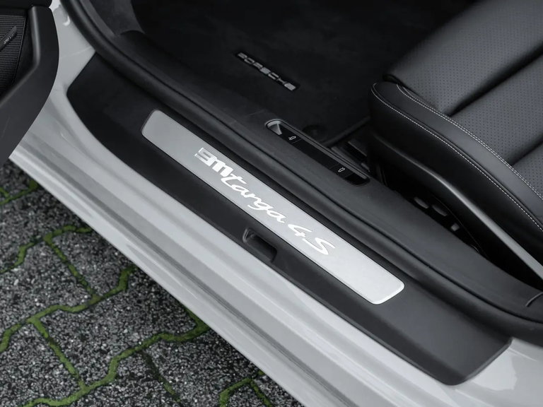 Porsche 992.2 Targa 4S