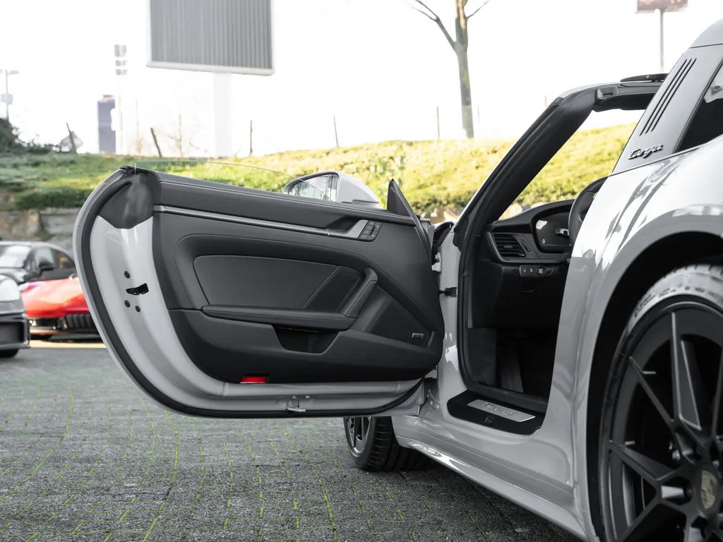 Porsche 992.2 Targa 4S