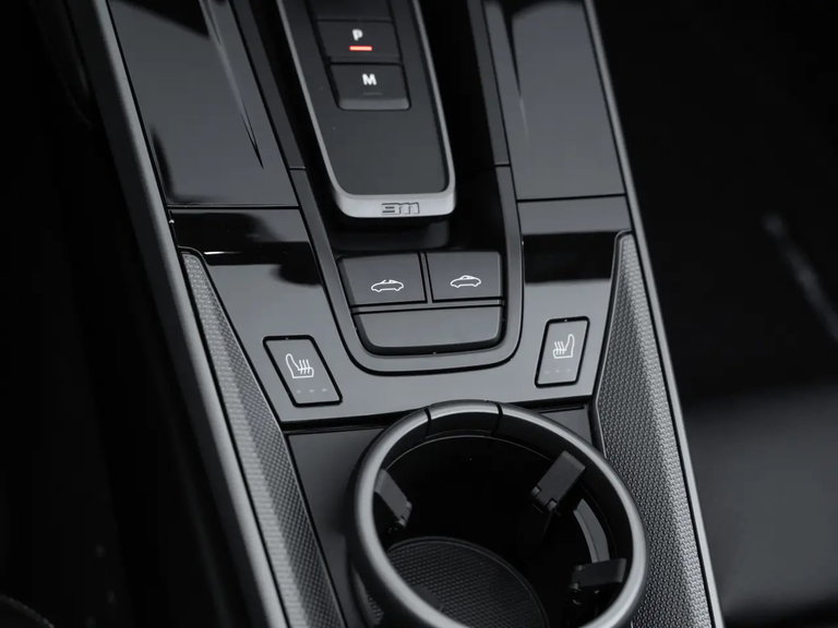 Porsche 992.2 Targa 4S