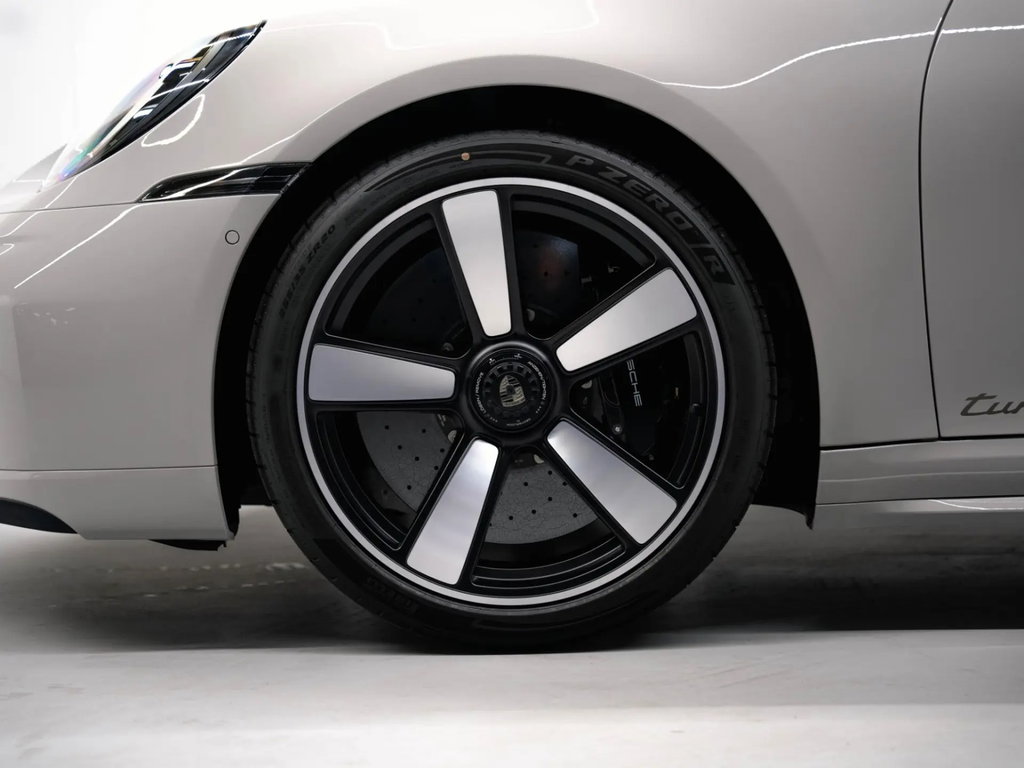 Porsche 992.2 Turbo S