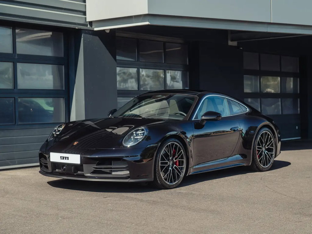 Porsche 992.2 Carrera 4S