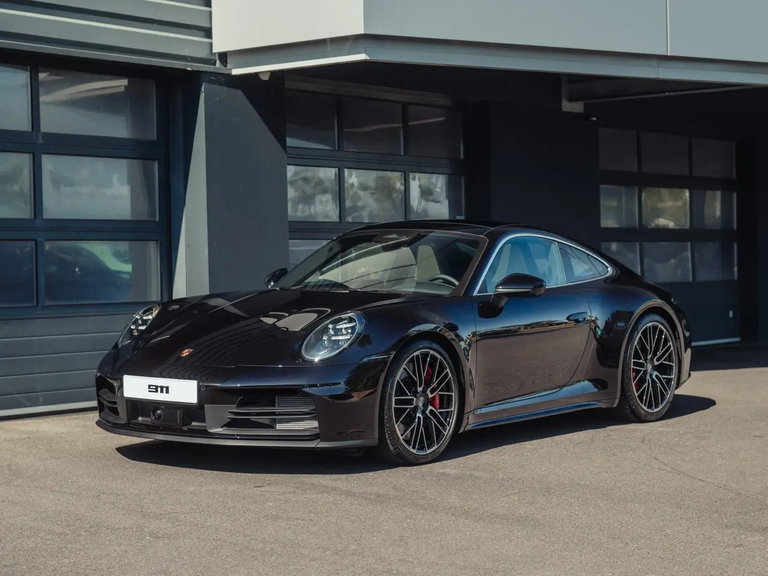 Porsche 992.2 Carrera 4S