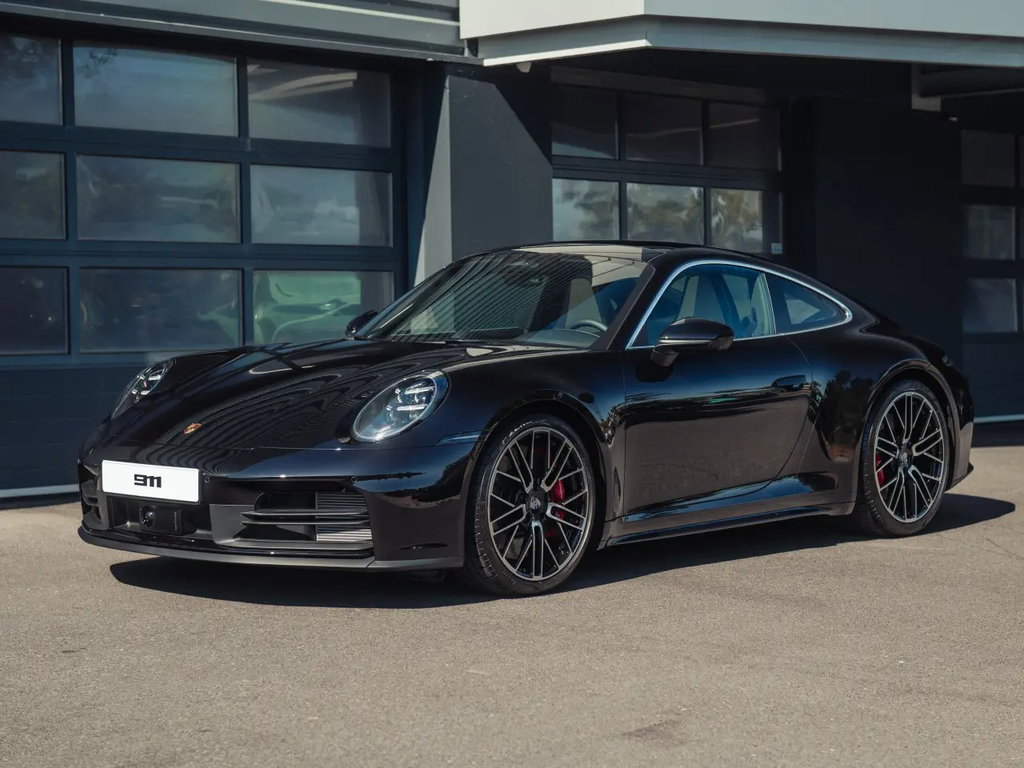 Porsche 992.2 Carrera 4S