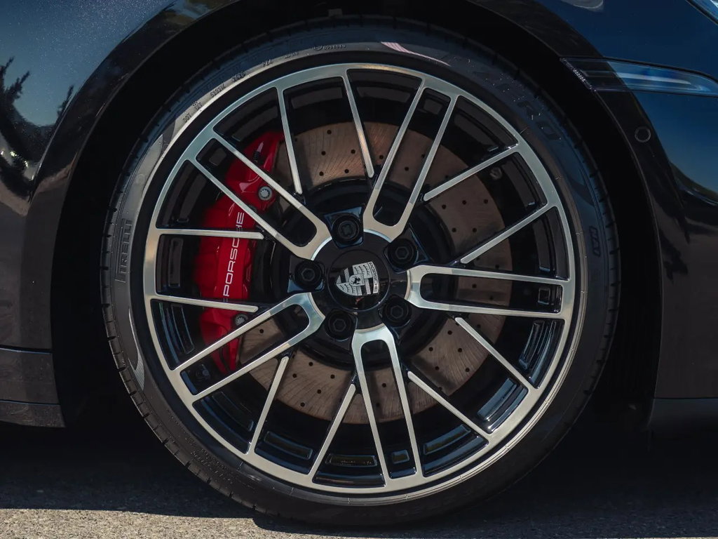 Porsche 992.2 Carrera 4S