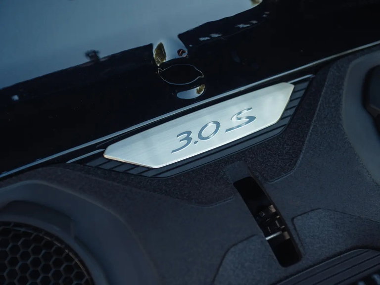 Porsche 992.2 Carrera 4S