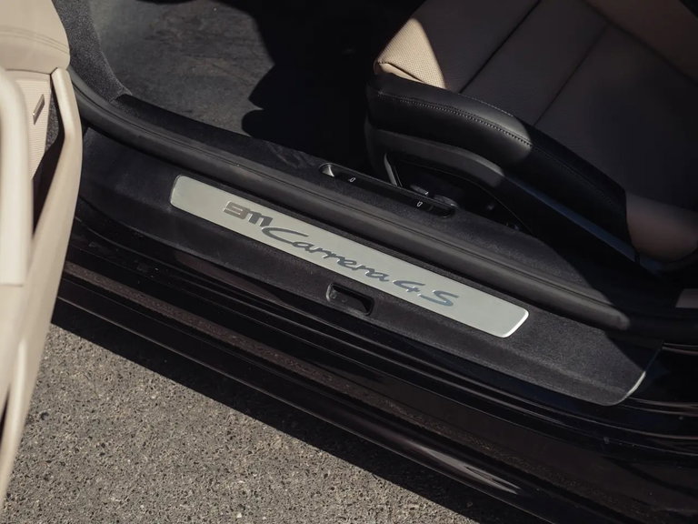 Porsche 992.2 Carrera 4S