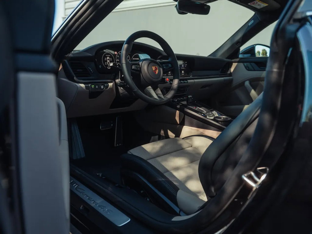 Porsche 992.2 Carrera 4S