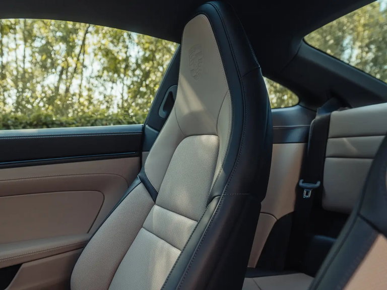 Porsche 992.2 Carrera 4S