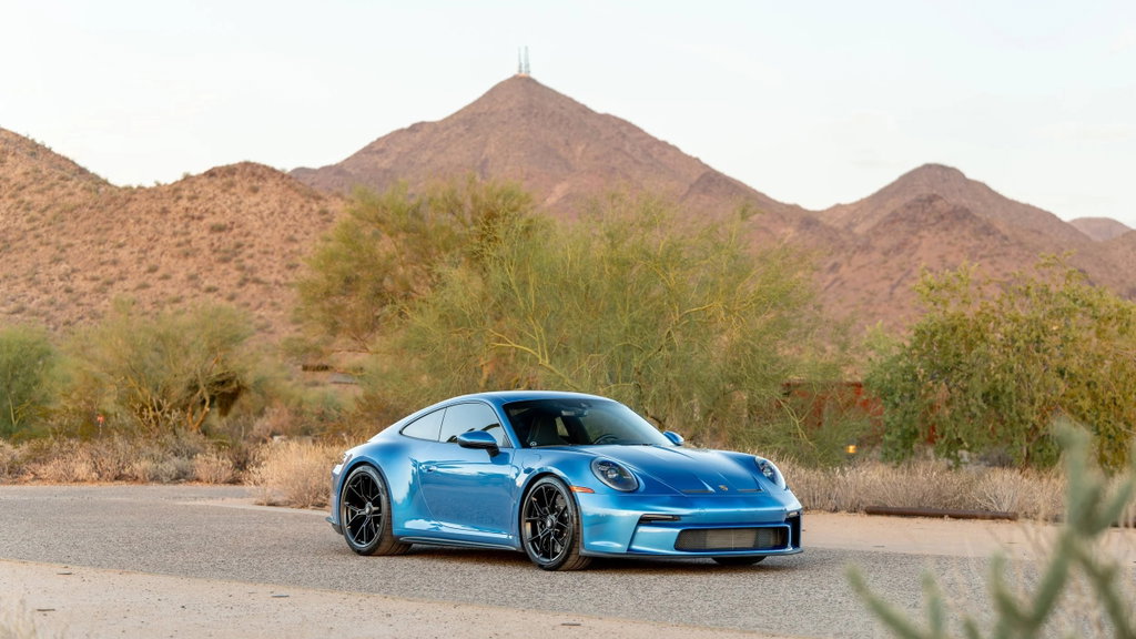 Porsche 992 GT3 Touring
