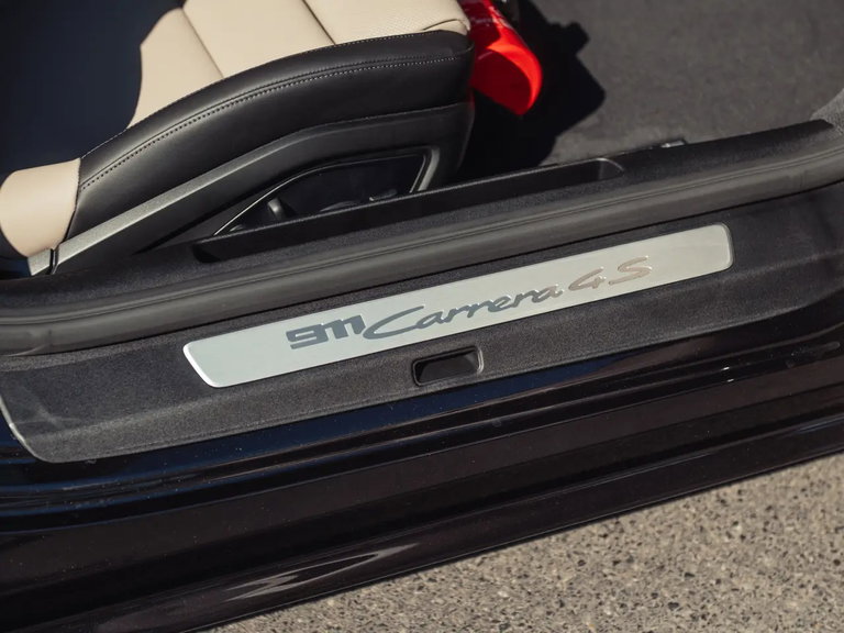 Porsche 992.2 Carrera 4S